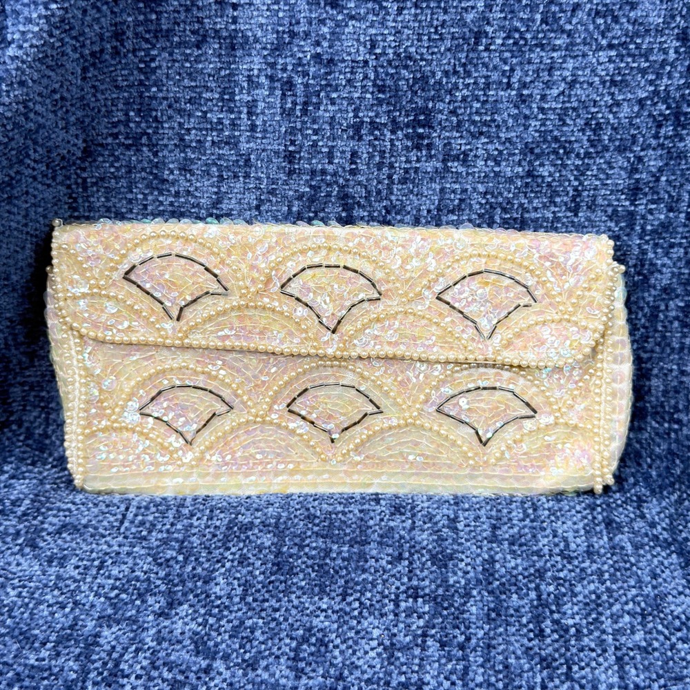 Vintage La Regale Beaded Sequin Clutch Purse Made in Japan Evening Bag 9"
